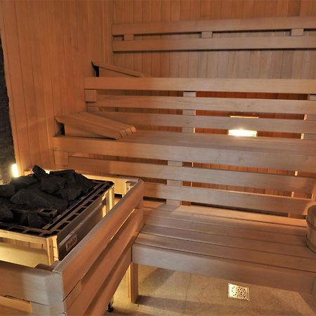 Osrodek Nad Jeziorem - Radew Rosnowo Ngoại thất bức ảnh