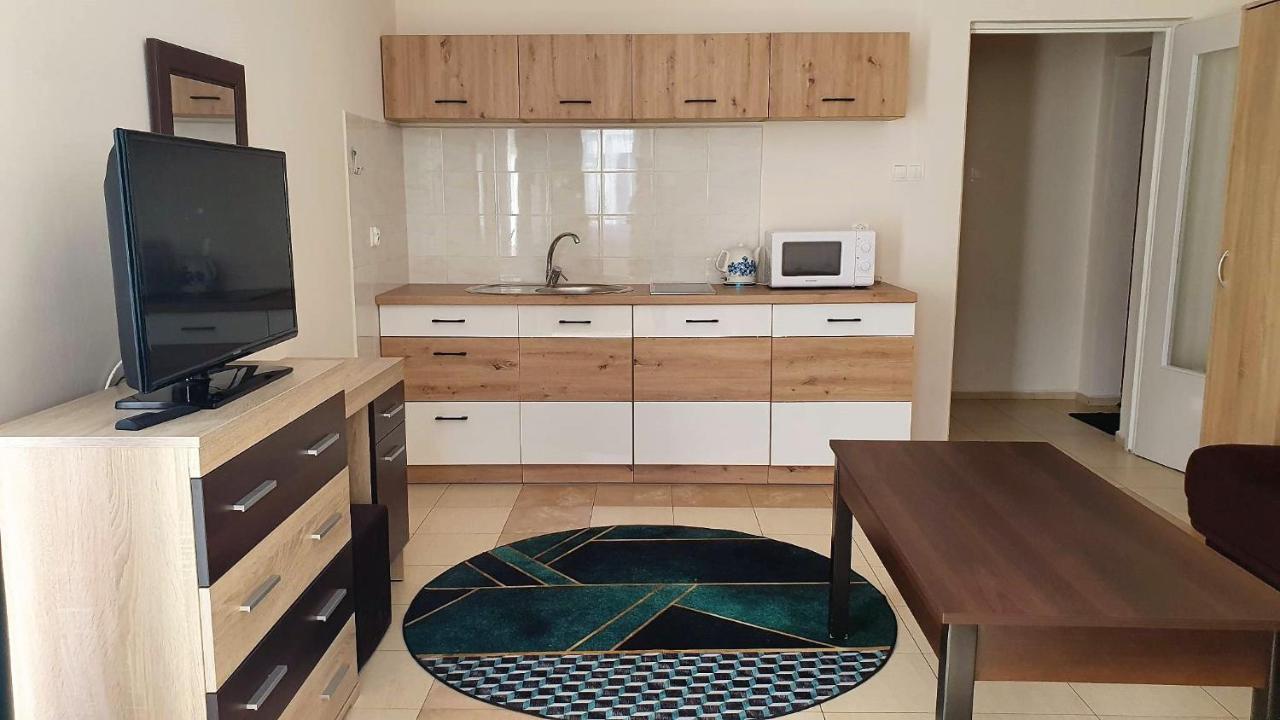 Osrodek Nad Jeziorem - Radew Rosnowo Ngoại thất bức ảnh