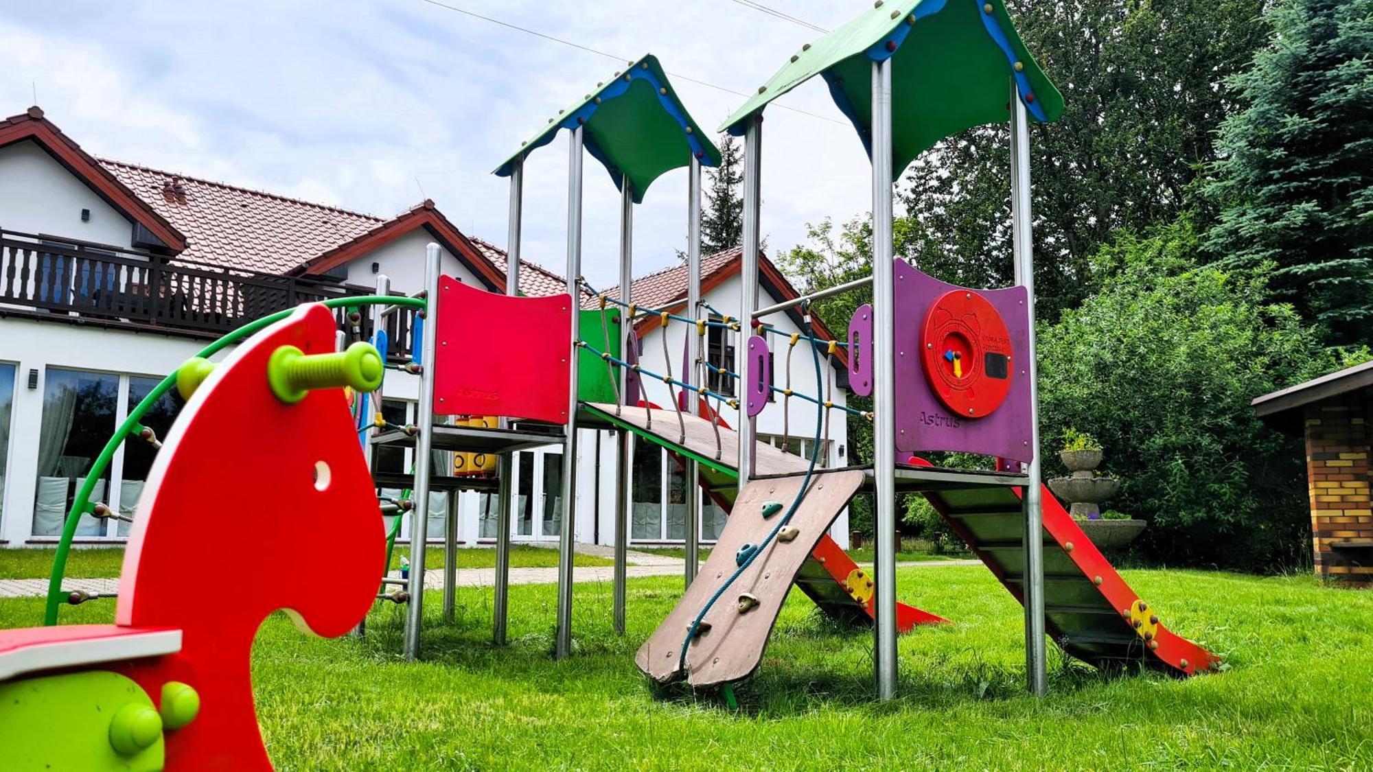 Osrodek Nad Jeziorem - Radew Rosnowo Ngoại thất bức ảnh